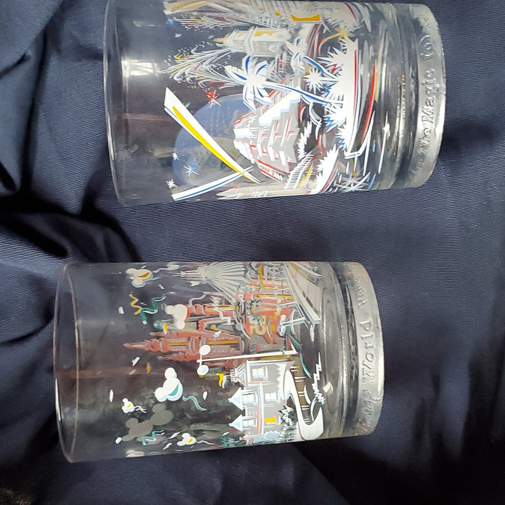 Disney glasses - Picture 3 of 3